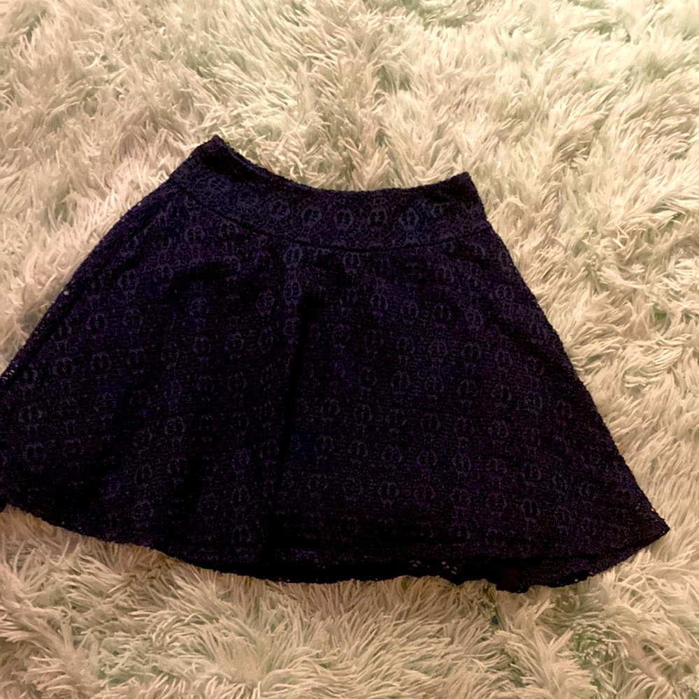 Cute short navy blue skirt